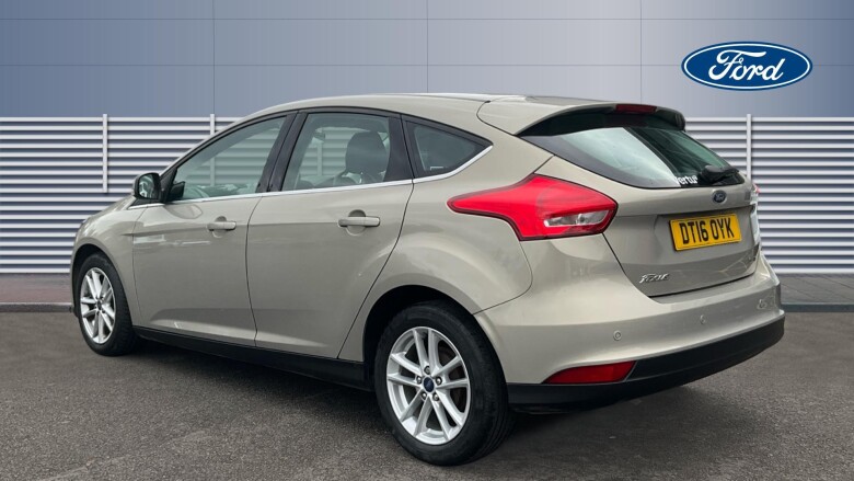 Ford Focus 1.0 EcoBoost Zetec 5dr Petrol Hatchback